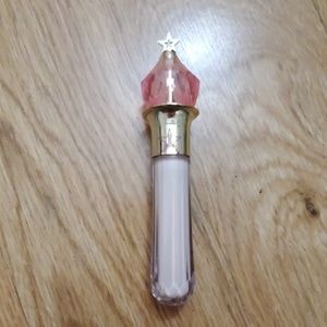 Jeffree star concealer